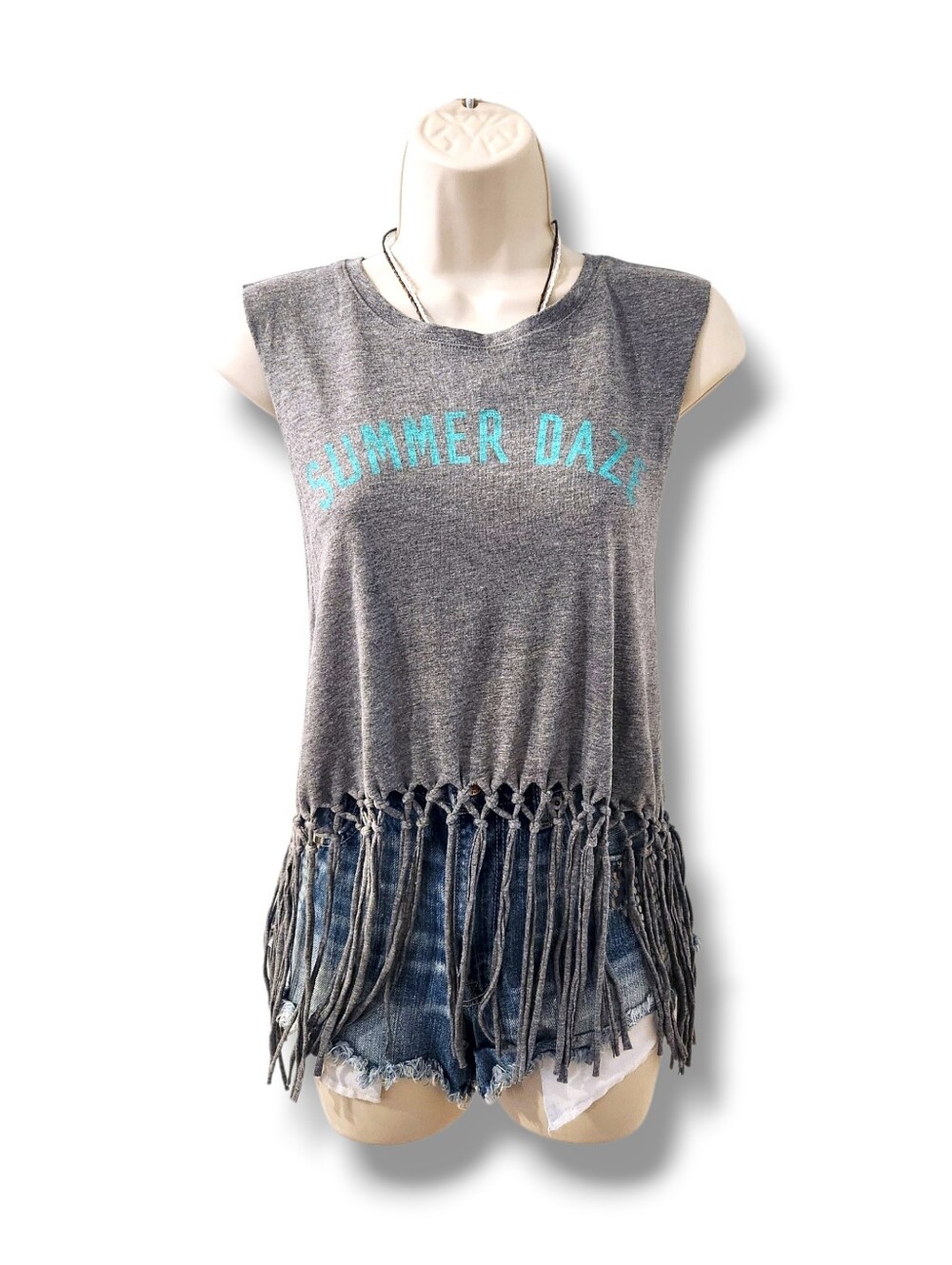 "Summer Daze" Fringe Crop Tank Top | Hollister | L